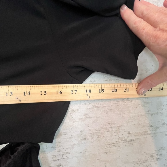 NWT Express Black 2-Piece Skirt Top Attached with O-ring Sz S Night Out V-Neck - Picture 16 of 16